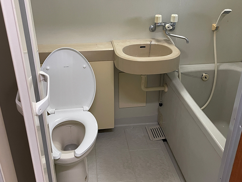 【賃貸物件番号0264】登野城地区、便利な立地の1K物件です。